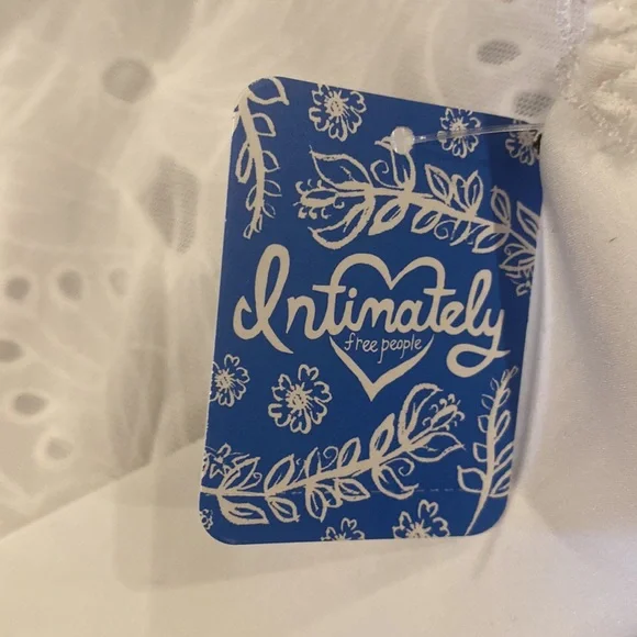 Set of 2 free people white cutout camisoles M - Picture 4 of 7